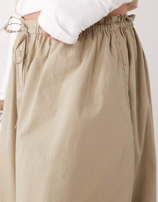 Monki – Spodnie z balonowymi nogawkami w kolorze khaki, 3 z 5