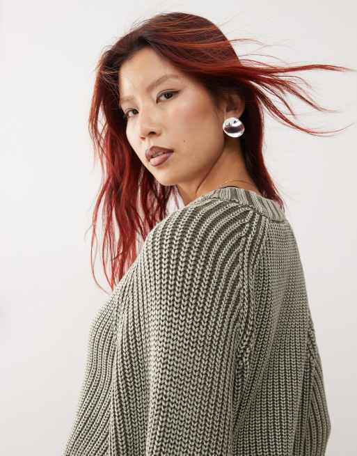 Monki – Sprany sweter z okrągłym dekoltem z prążkowanej dzianiny w kolorze khaki, 4 z 4