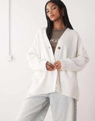 Monki - Strickjacke in Ecru mit Knopfleiste-Weiß