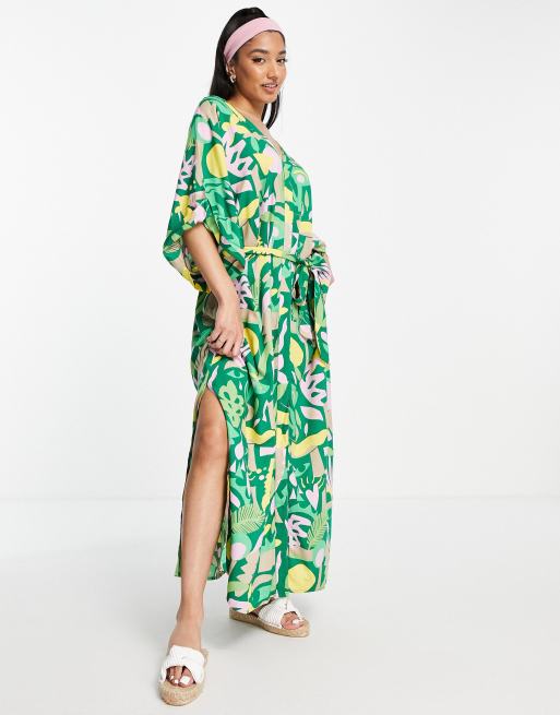 Monki – Sukienka koszulowa midi w tropikalny wzór z wiązaniem w talii