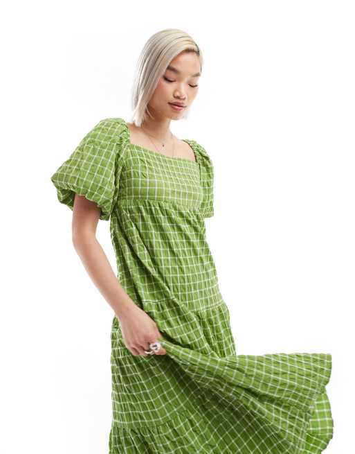 Monki - Sundress i midilængde med niveauinddeling og åben ryg med grønne gittertern, 4 af 4