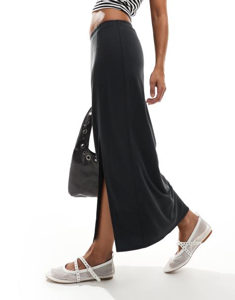 Monki super soft jersey midi skirt with elastic fold in black - view 1