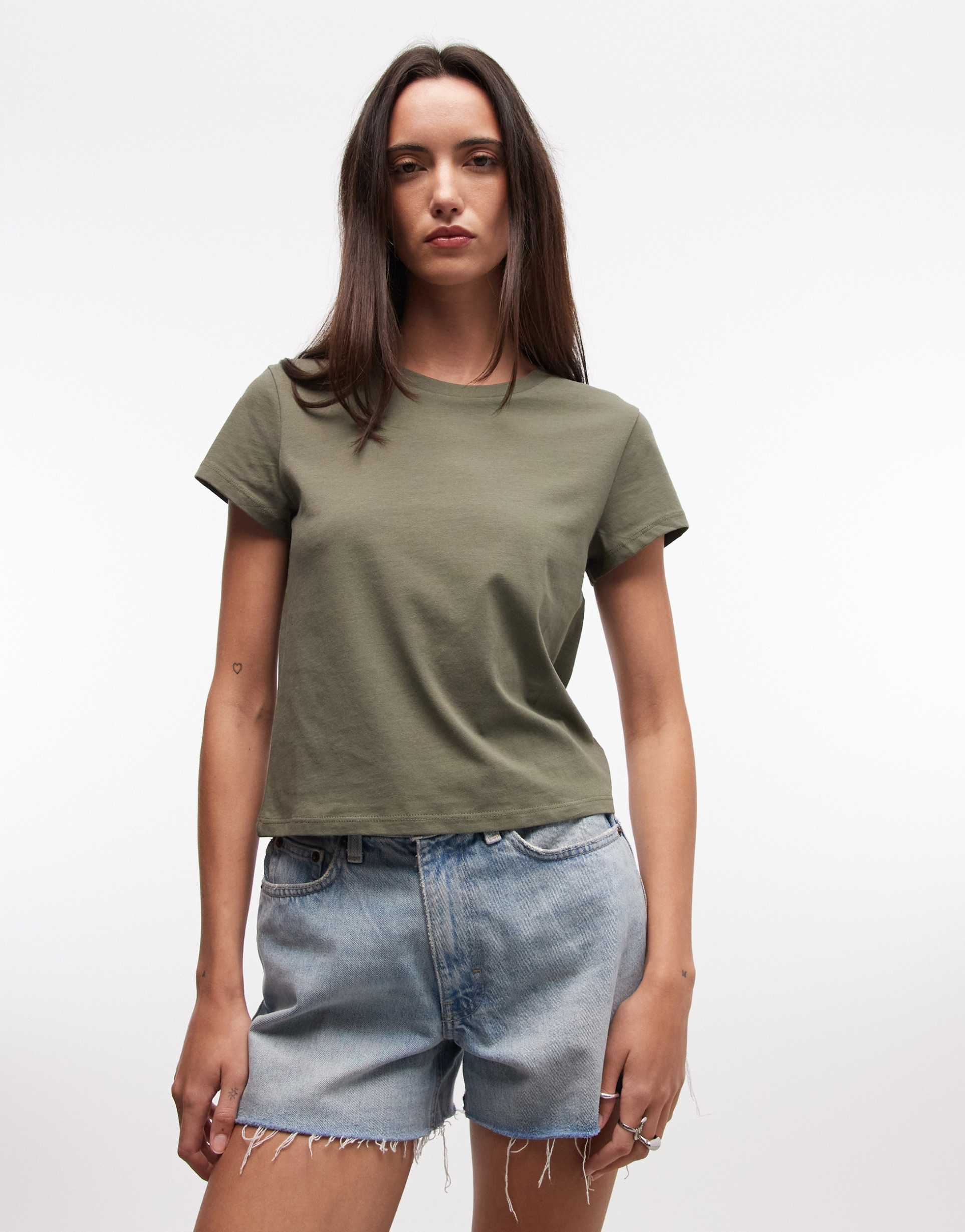 monki t-shirt in olive