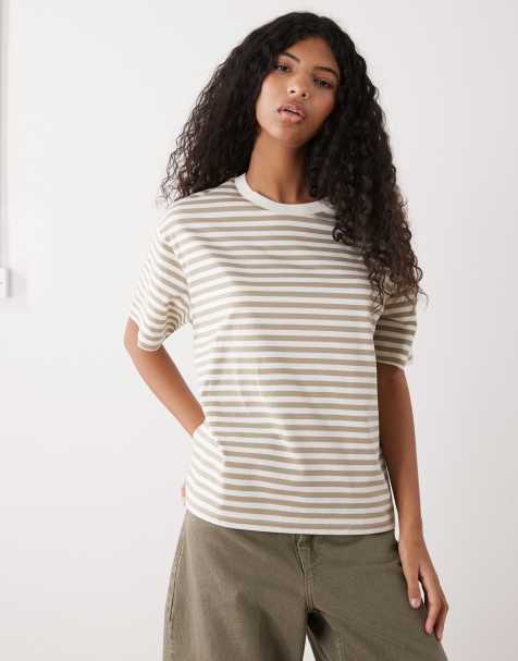 Monki - T-shirt med hvide/kakifarvede striber og firkantet pasform - view 1