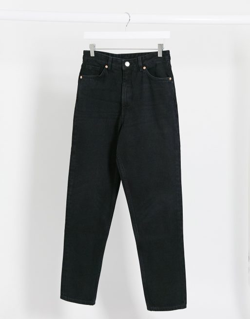 Monki – Taiki – Czarne jeansy mom fit z podwyższonym stanem
