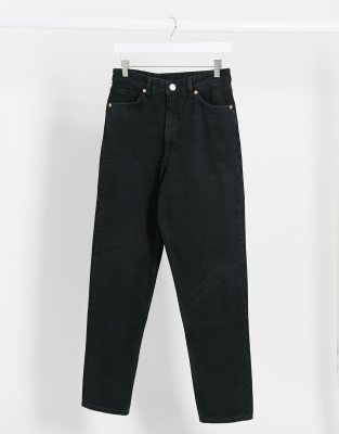 Monki - Taiki - Mom-Jeans in Schwarz mit hohem Bund