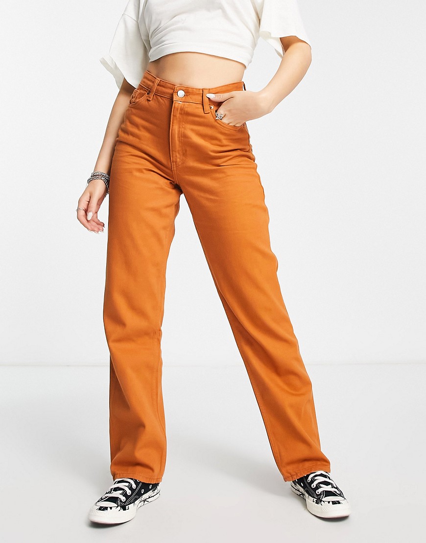 Monki Taiki straight leg jeans in rust-Orange