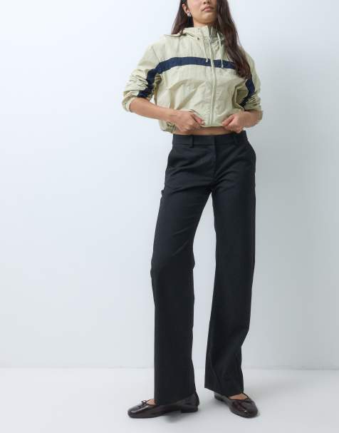 Monki taillierte Hose mit geradem Bein in Schwarz - view 1
