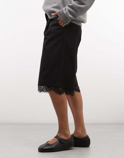 Monki tailored lace longline jort in black, 2 of 5