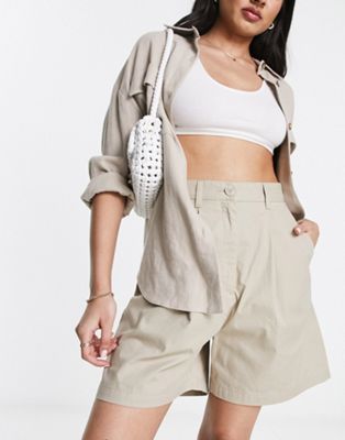 Monki tailored turn-up shorts in beige