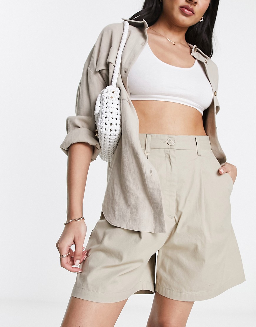 Monki Tailored Turn-up Shorts In Beige-neutral