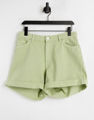 Monki Tallie cotton denim shorts in khaki - MGREEN