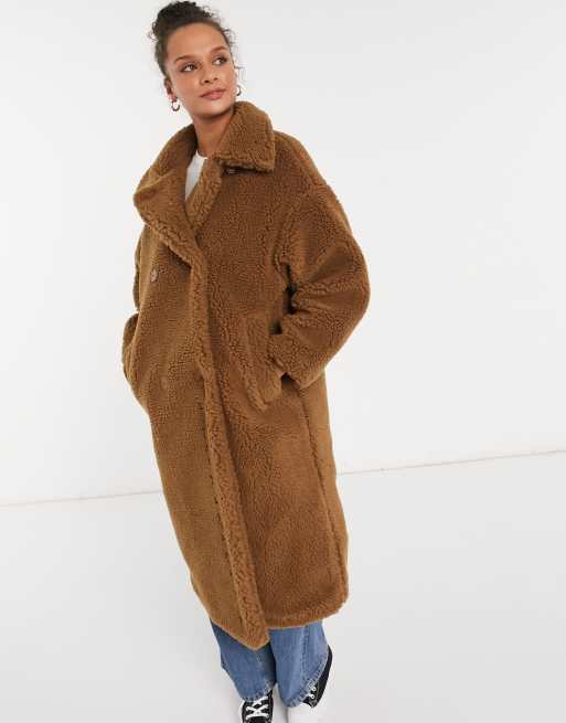 Monki Teddy coat in brown