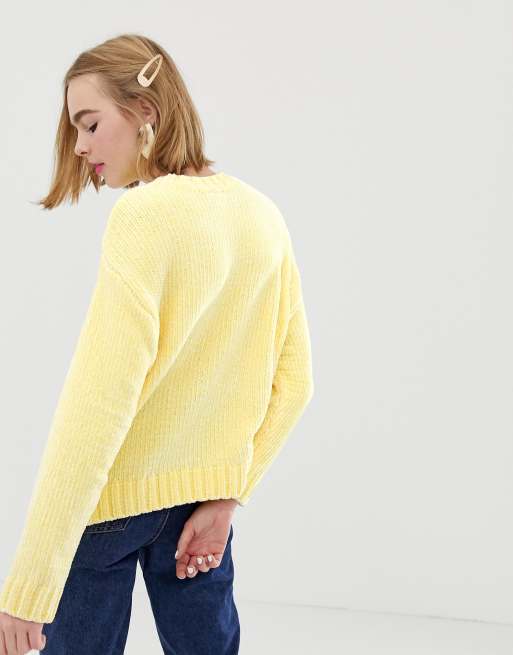 Light 2025 yellow pullover