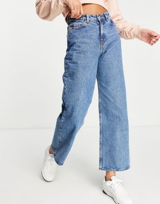 Monki Thea cotton baggy straight leg jeans in medium blue wash - MBLUE