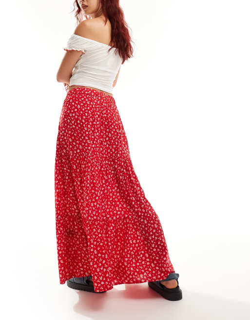Monki tiered maxi skirt in red meadow floral, 3 of 5