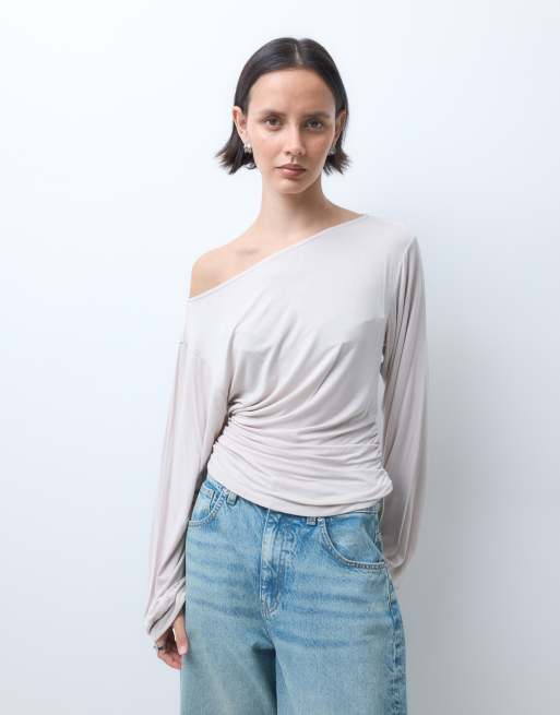 Monki top à épaules dénudées et cintré à la taille couleur pierre, 2 de 5