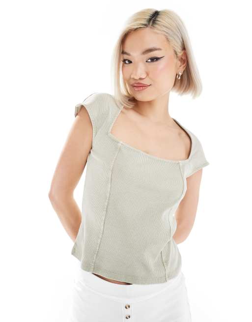 Monki - Top à manches courtes et encolure carrée - Kaki clair délavé