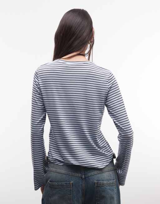 Monki top in jersey a maniche svasate a righe bordeaux e blu, 2 di 4