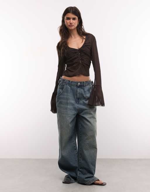 Monki top trasparente arricciato con maniche svasate in marrone scuro, 3 di 4