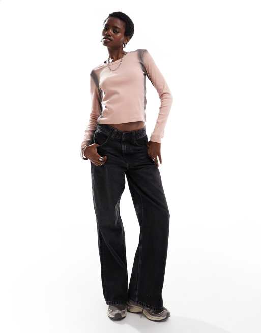Monki - Top van geribbelde jersey met lange mouwen en spray effect in roze en grijs