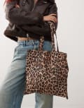 [Monki] Monki tote bag in brown leopard print One Size Leopard print