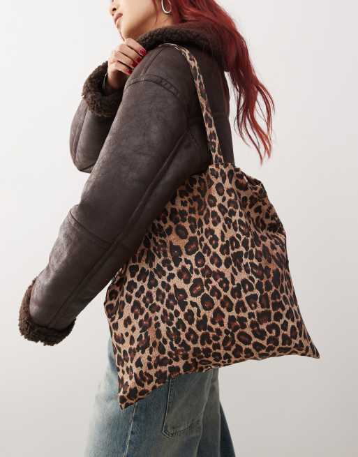 Monki tote bag in brown leopard print ASOS