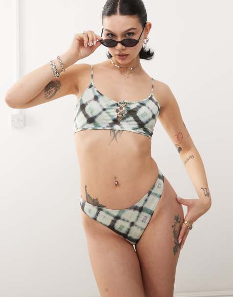Monki triangle bikini in check blurr print - view 1