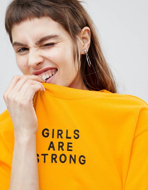 GIRL STRONG T-SHIRT