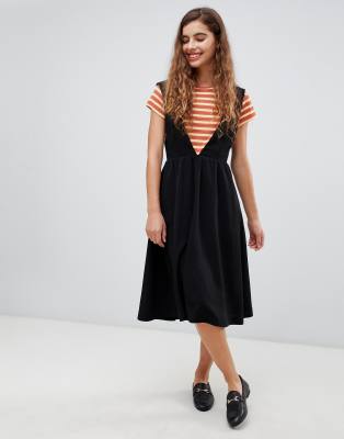 black pinny dress