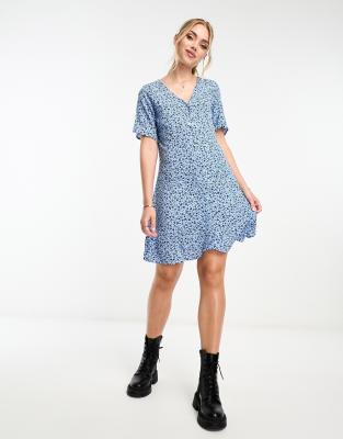 Monki v neck short sleeve mini dress in meadow blue floral | ASOS