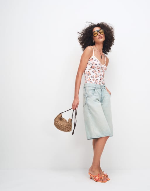 Monki v-neck strap top in peach floral, 2 of 7
