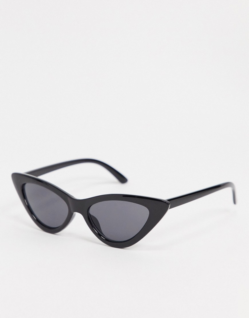 Monki Valentina cat eye sunglasses in black