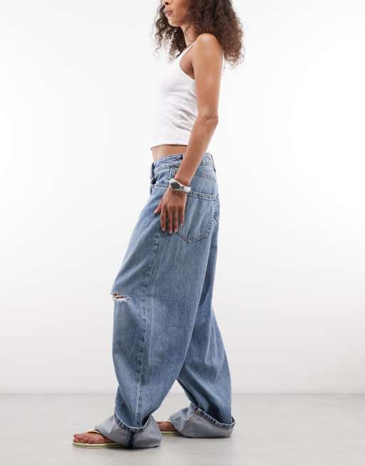 Monki - vaqueros baggy plegables con efecto desgastado en azul denim, 3 de 5