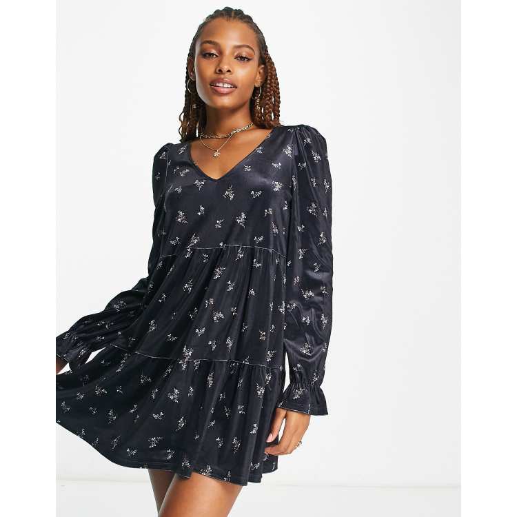 Monki velvet smock mini dress in black floral ClassicfuncenterShops Knoxx Roll Cuff Boyfriend Jeans