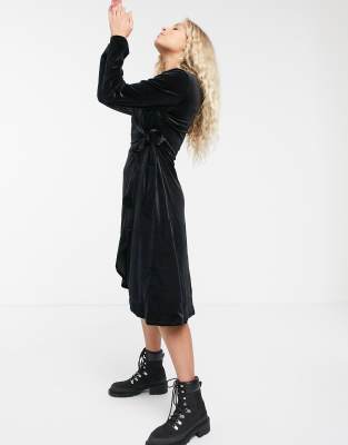 monki velvet wrap dress