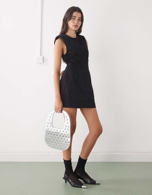 Monki - Vestito corto stretto in vita nero con spalle imbottite e gonna voluminosa, 2 di 4