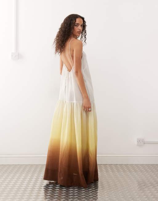 Monki Vestito lungo vaporoso a balze con allacciatura sul retro