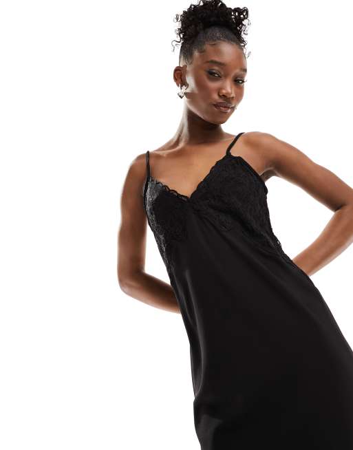 Monki Vestito sottoveste lungo nero con dettaglio in pizzo e spalline sottili ASOS