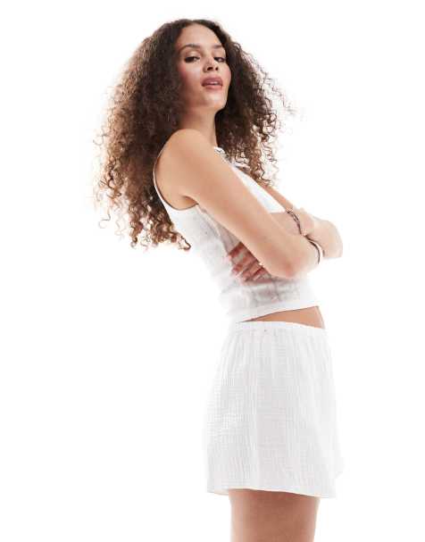 Monki waffle texture pull on shorts in white - view 1