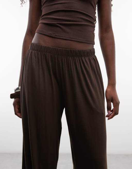 Monki wide leg pull-on lounge trousers in chocolate brown, 3 of 5