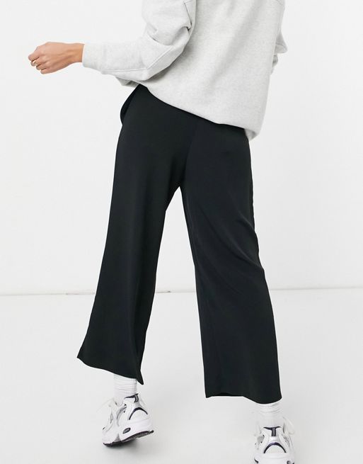 Wide leg super-soft trousers black - Black - Monki