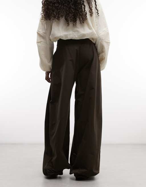 Monki woven balloon pants in dark brown, 3 of 5