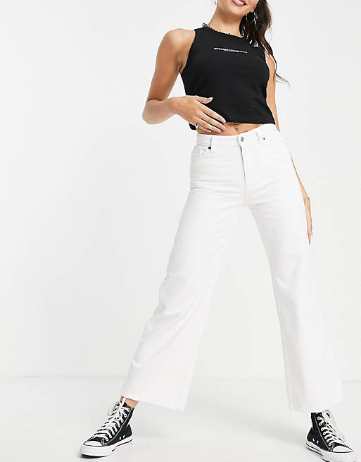 Jeans Monki Yoko organic cotton cropped wide leg jeans in white 
