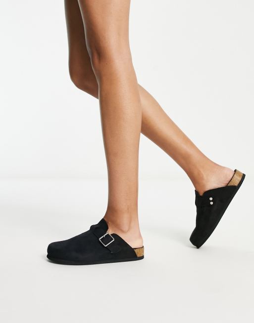 Monki - Zoccoli in camoscio sintetico nero con fibbia
