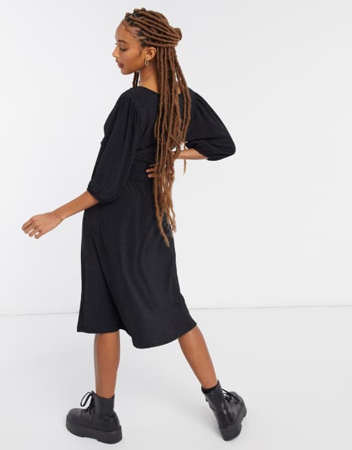 Monki Zoey Mittellanges Schwarzes Kleid Mit Geraffter Taille Asos