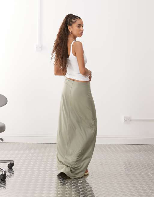 Monki – Zwiewna spódnica maxi w kolorze khaki, 4 z 5