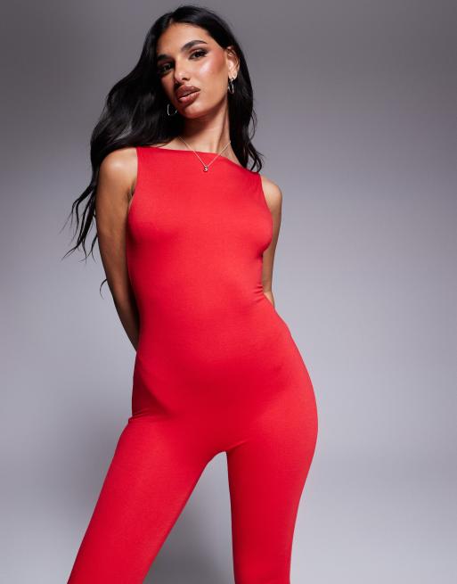 Mono capri rojo con cuello barco y espalda descubierta Tahlia de AFRM, 4 de 4