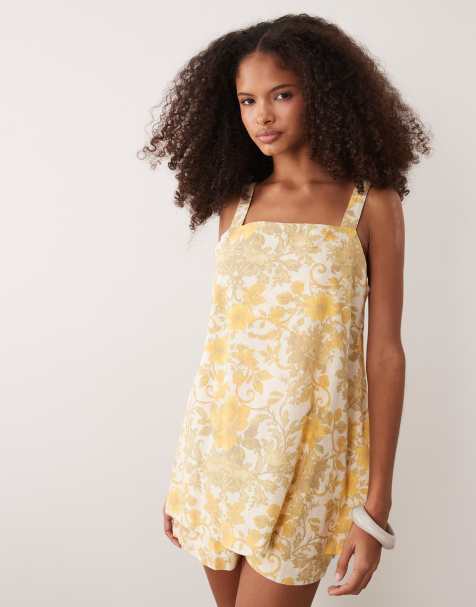 Mono corto amarillo de tirantes con estampado floral de ASOS DESIGN - view 1