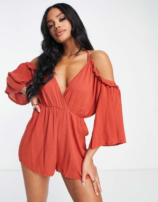 Mono corto color óxido con hombro descubierto de Missguided
